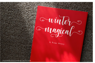 Winter Magical Calligraphy Font